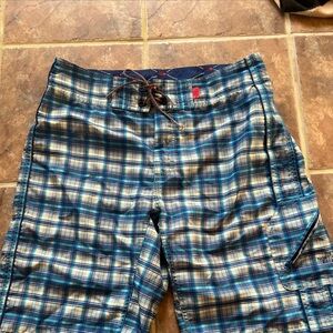 North Face board shorts size 34